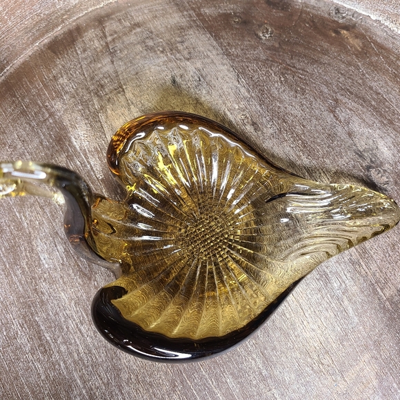 Vintage Hand Blown Art Glass Swan Trinket Dishes In Olive Green and Amber - Picture 9 of 12